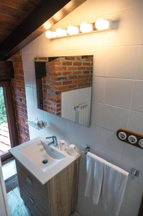 Apartamentos La Cabana Del Cerro Alto Becena Luaran gambar