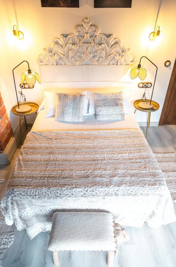 Apartamentos La Cabana Del Cerro Alto Becena Luaran gambar